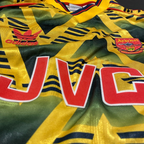 Arsenal Bruised Banana Kit 91/92 - Picture 4 of 4